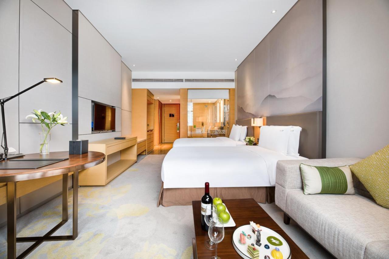 Holiday Inn Baoji Central By Ihg Buitenkant foto