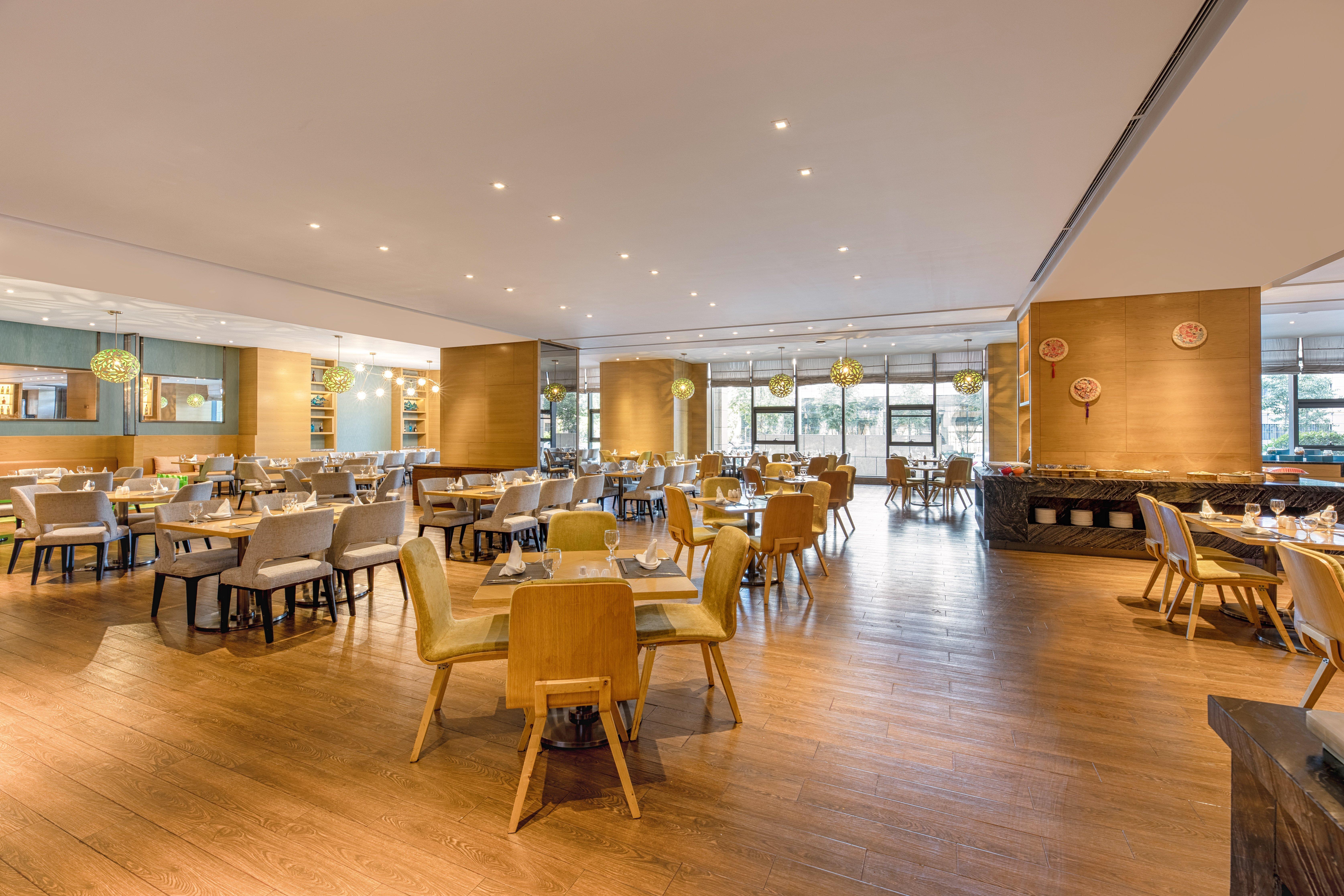 Holiday Inn Baoji Central By Ihg Buitenkant foto