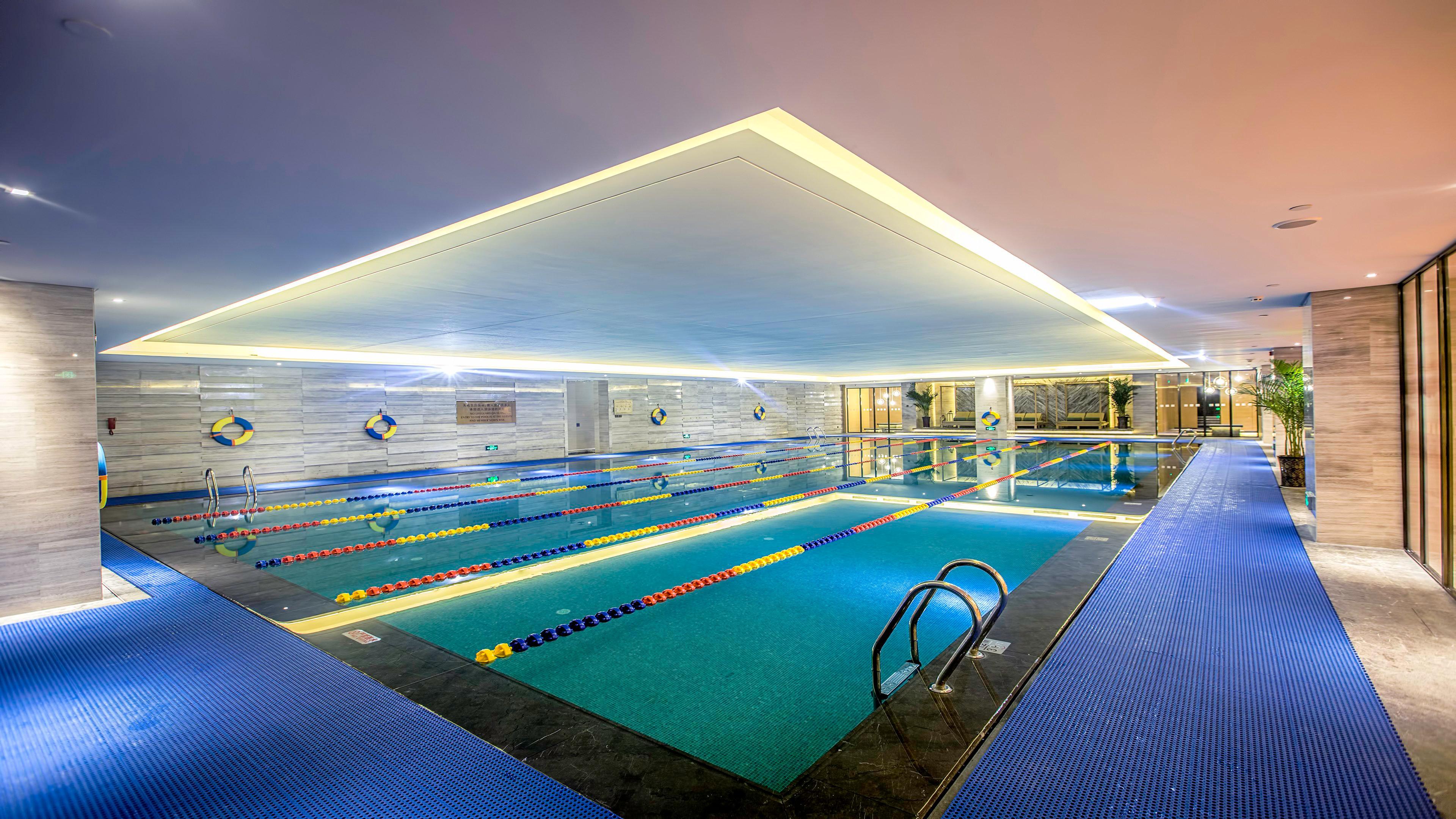 Holiday Inn Baoji Central By Ihg Buitenkant foto