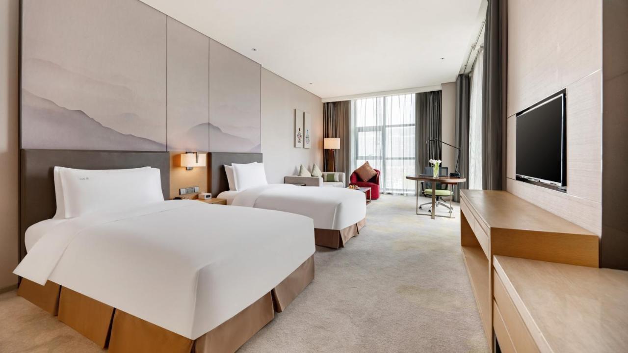Holiday Inn Baoji Central By Ihg Buitenkant foto